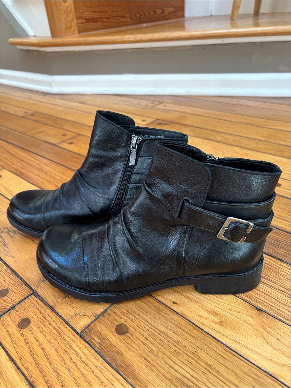 Jada Women’s Black Leather Ankle Boots